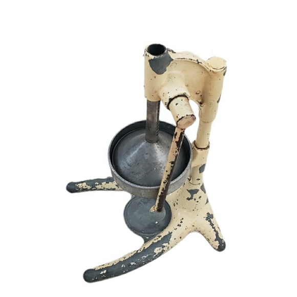 Vintage Antique Juicer Industrial Manual Metal Squeezer - Picture 8 of 16